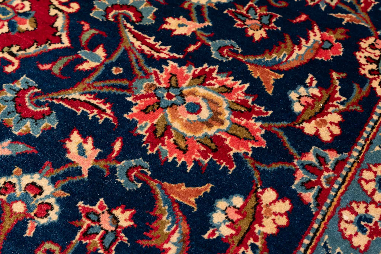 300 × 212 Keschan