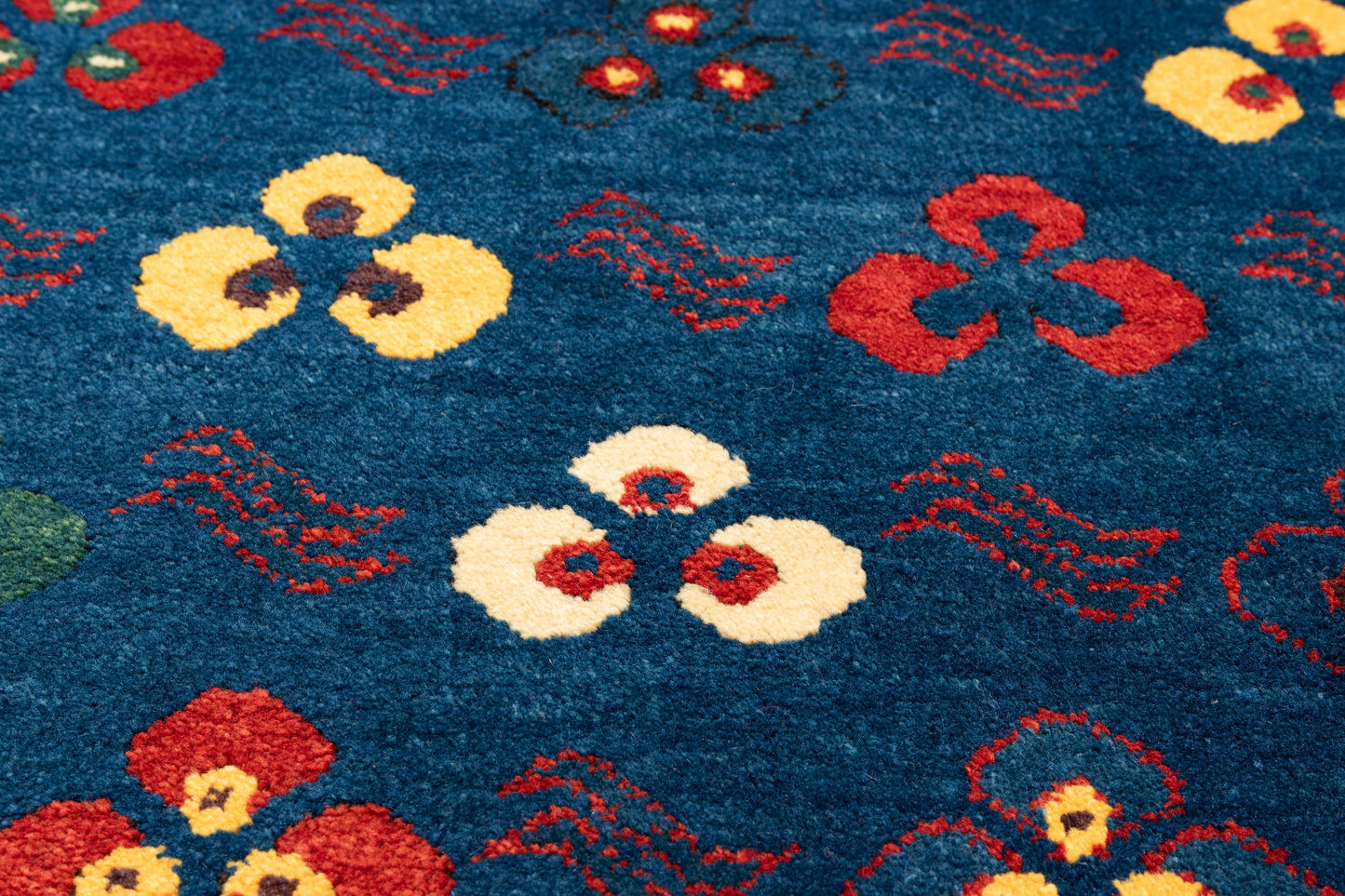 Tollu, 361 × 94 cm
