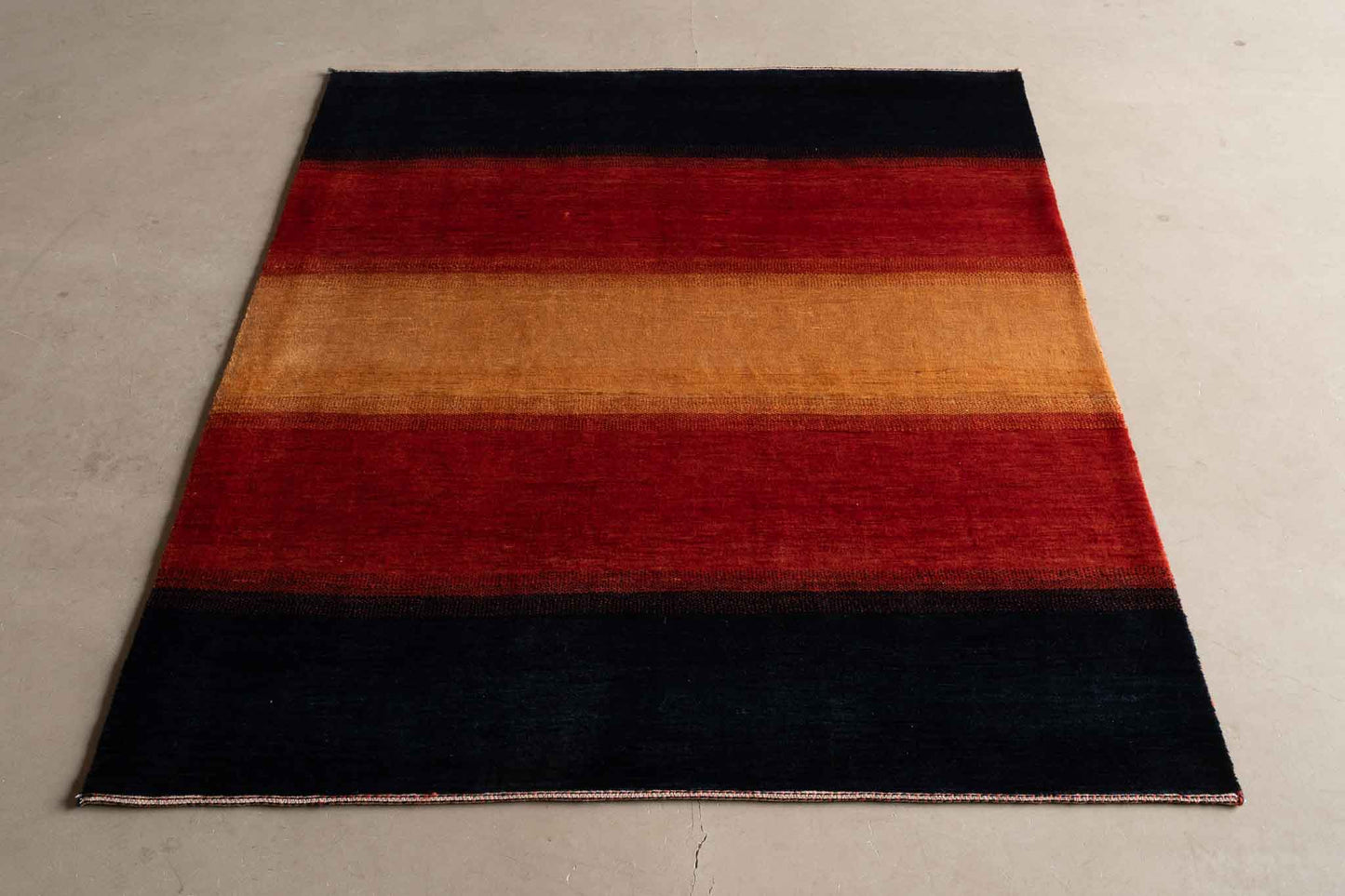 185 × 159 Loribaft Atash