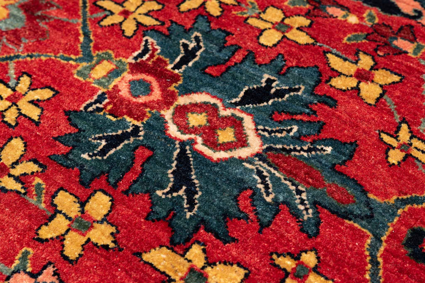 247 × 250 Bidjar Mirzai