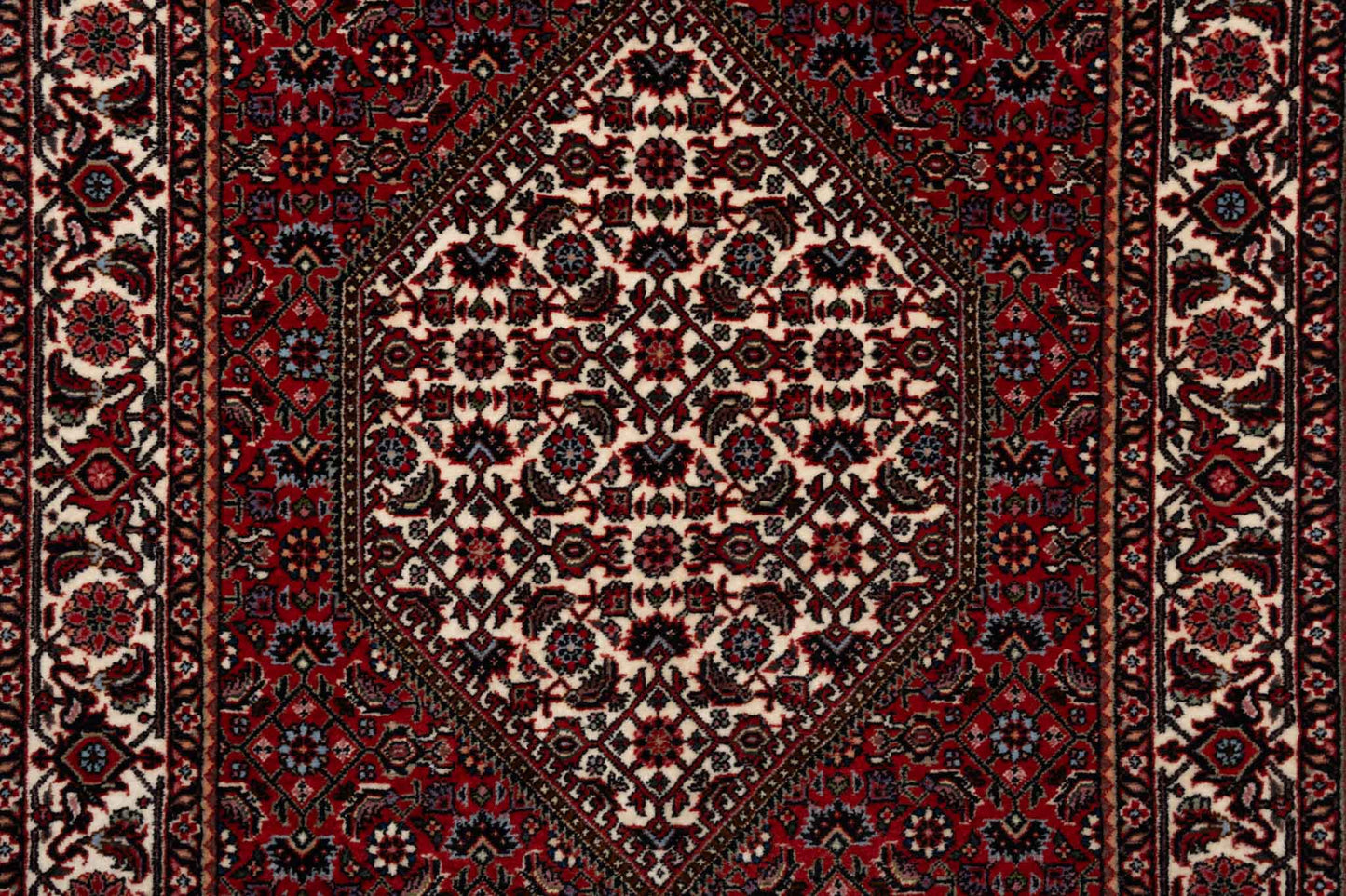 275 × 082 Bidjar