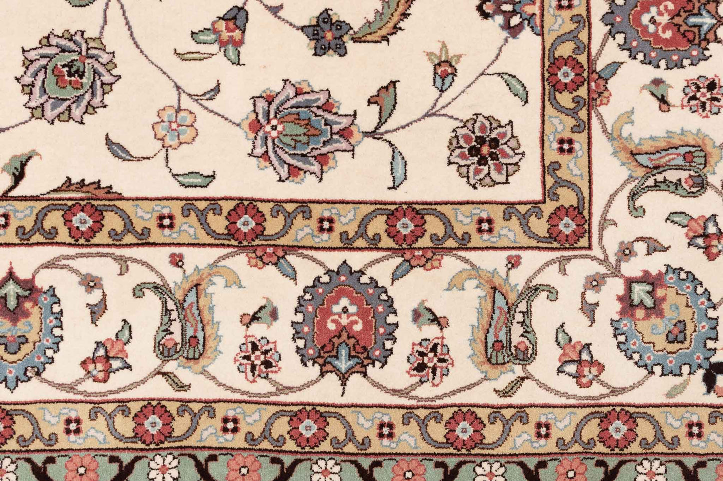 250 × 250 China