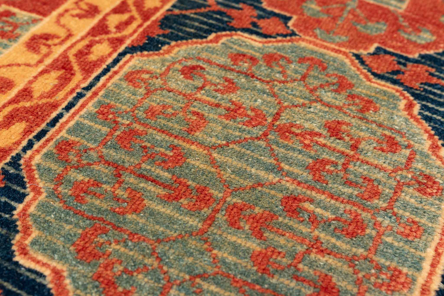232 × 204 Mamluk
