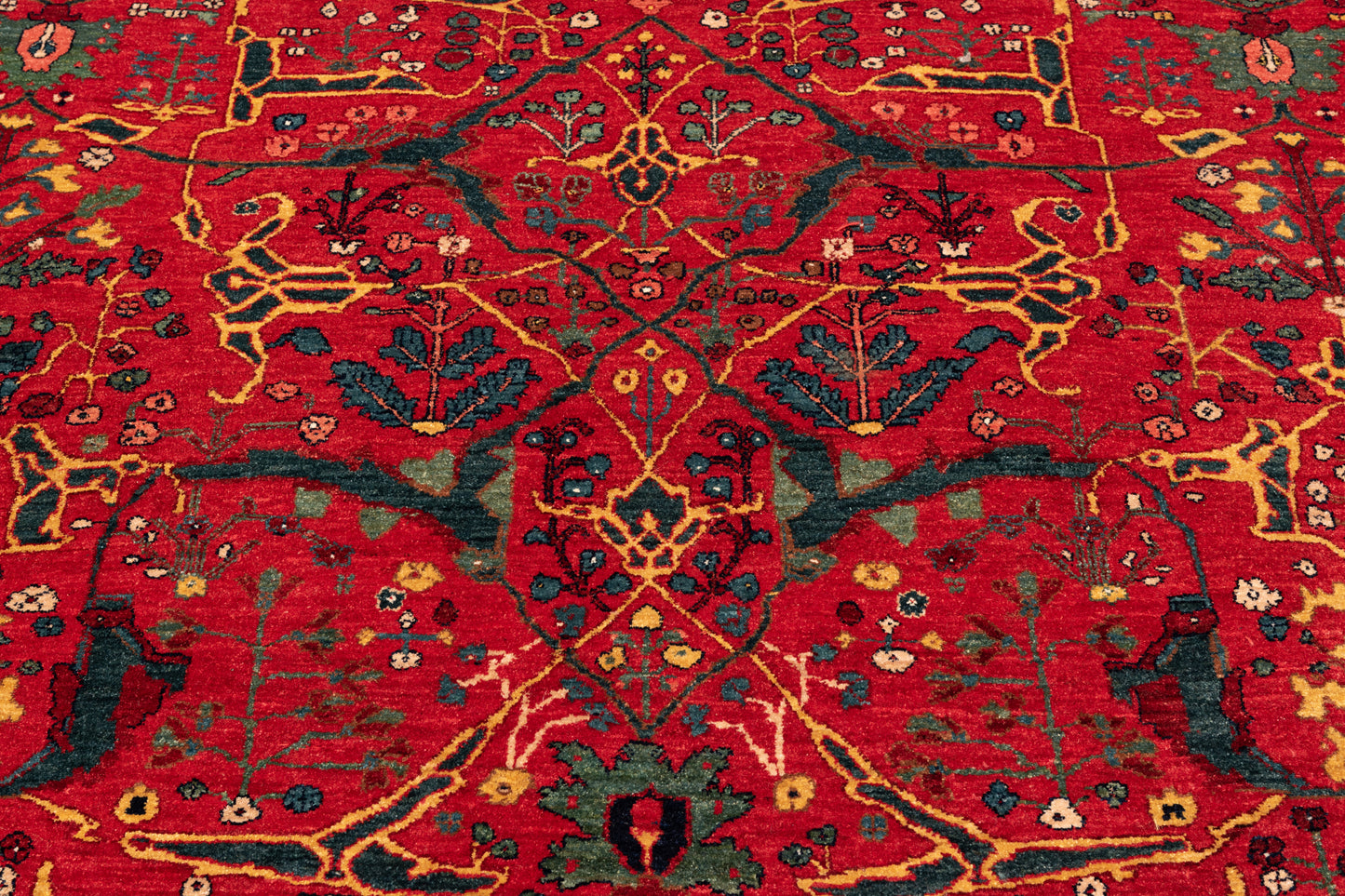 Bidjar Mirzai, 300 × 249 cm