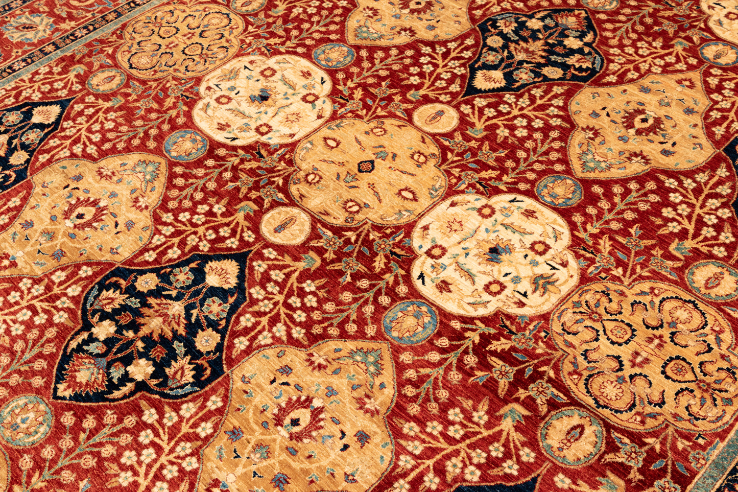 Rizbaf, 283 × 252 cm