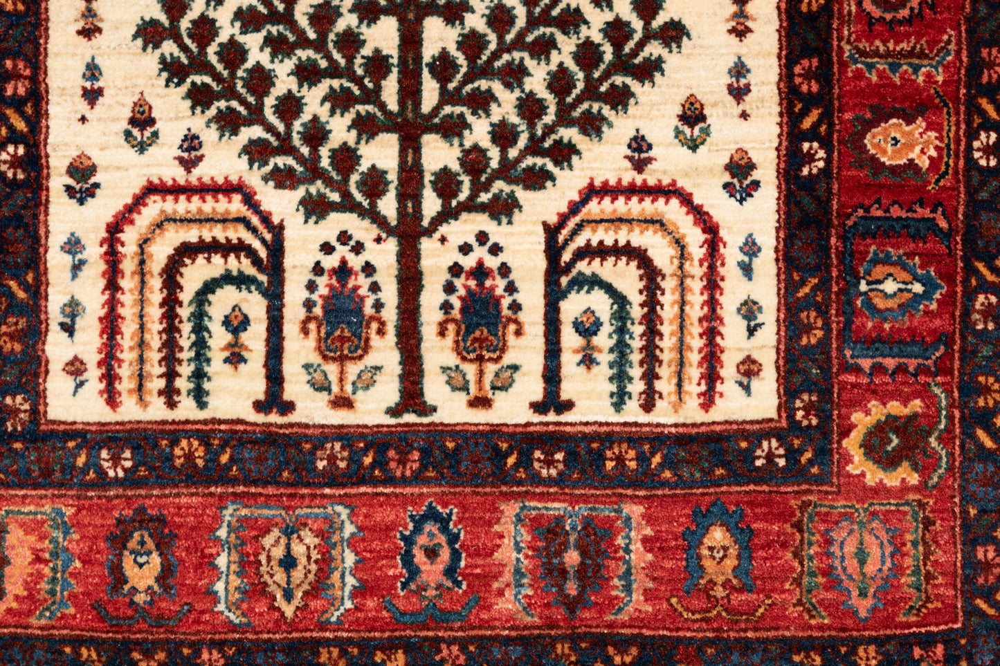 Khamsehbaf, 330 × 84 cm