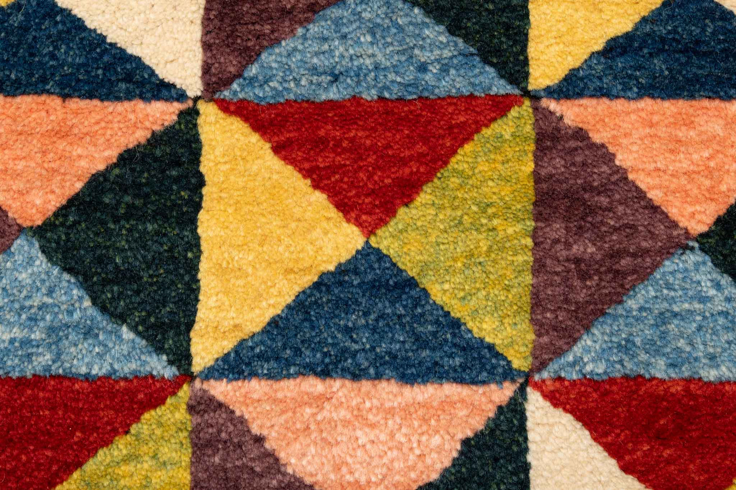 231 × 128 Tollu