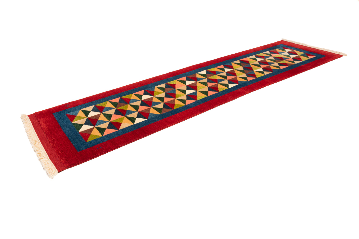 Tollu, 370 × 100 cm