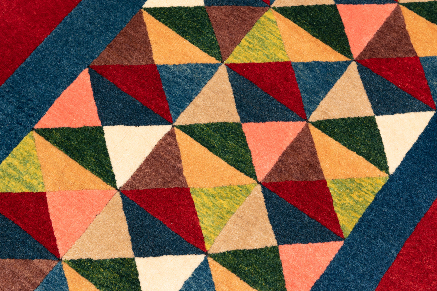 Tollu, 370 × 100 cm