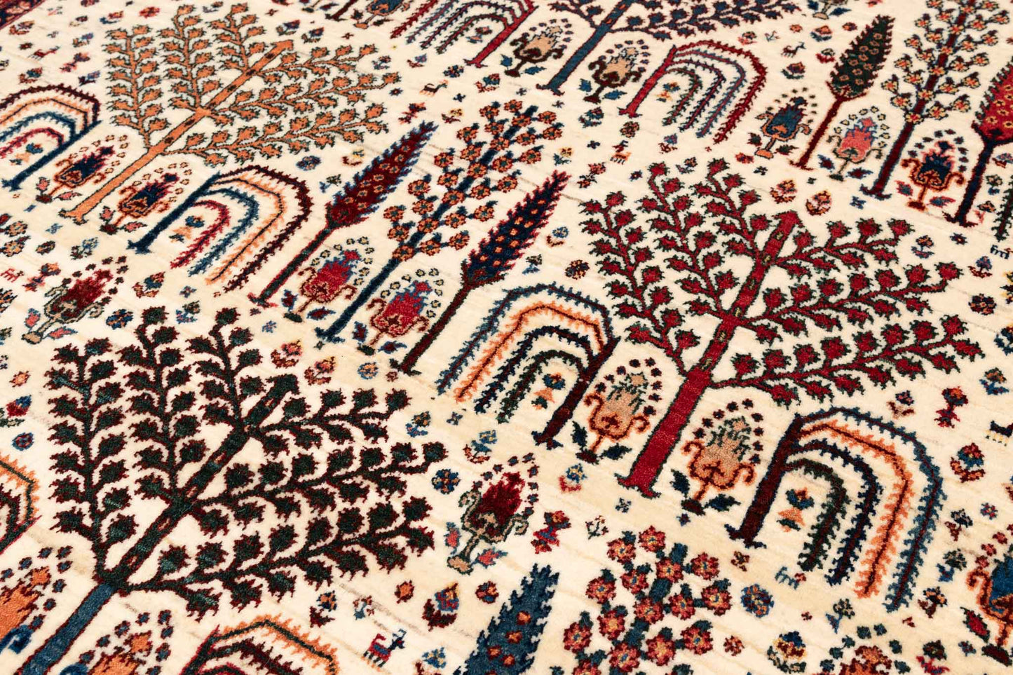 282 × 178 Khamsehbaf Mirzai