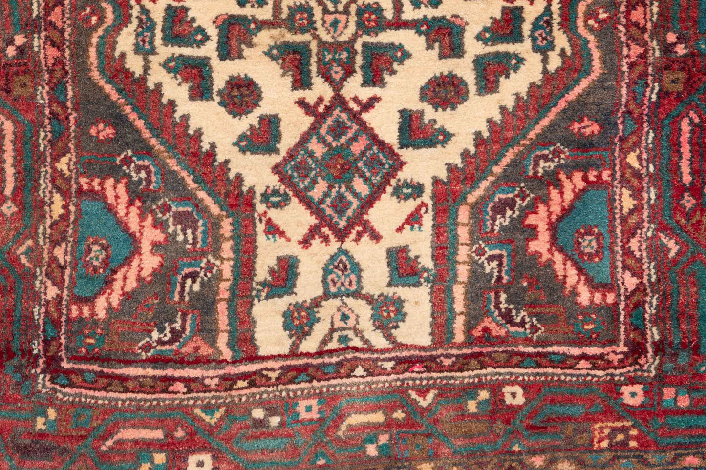 316 × 085 Hamadan