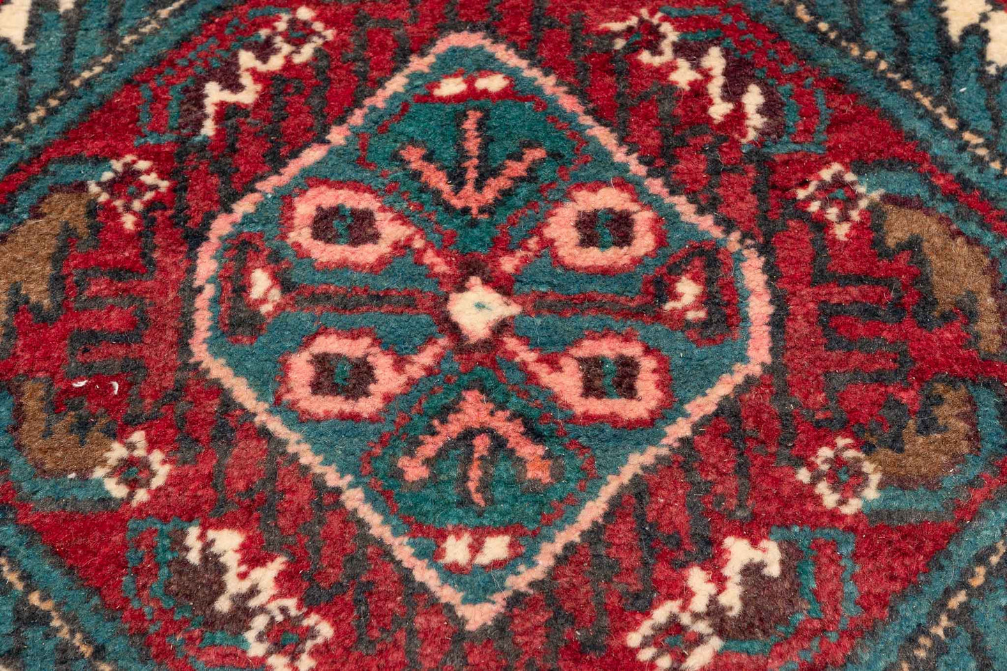 316 × 085 Hamadan