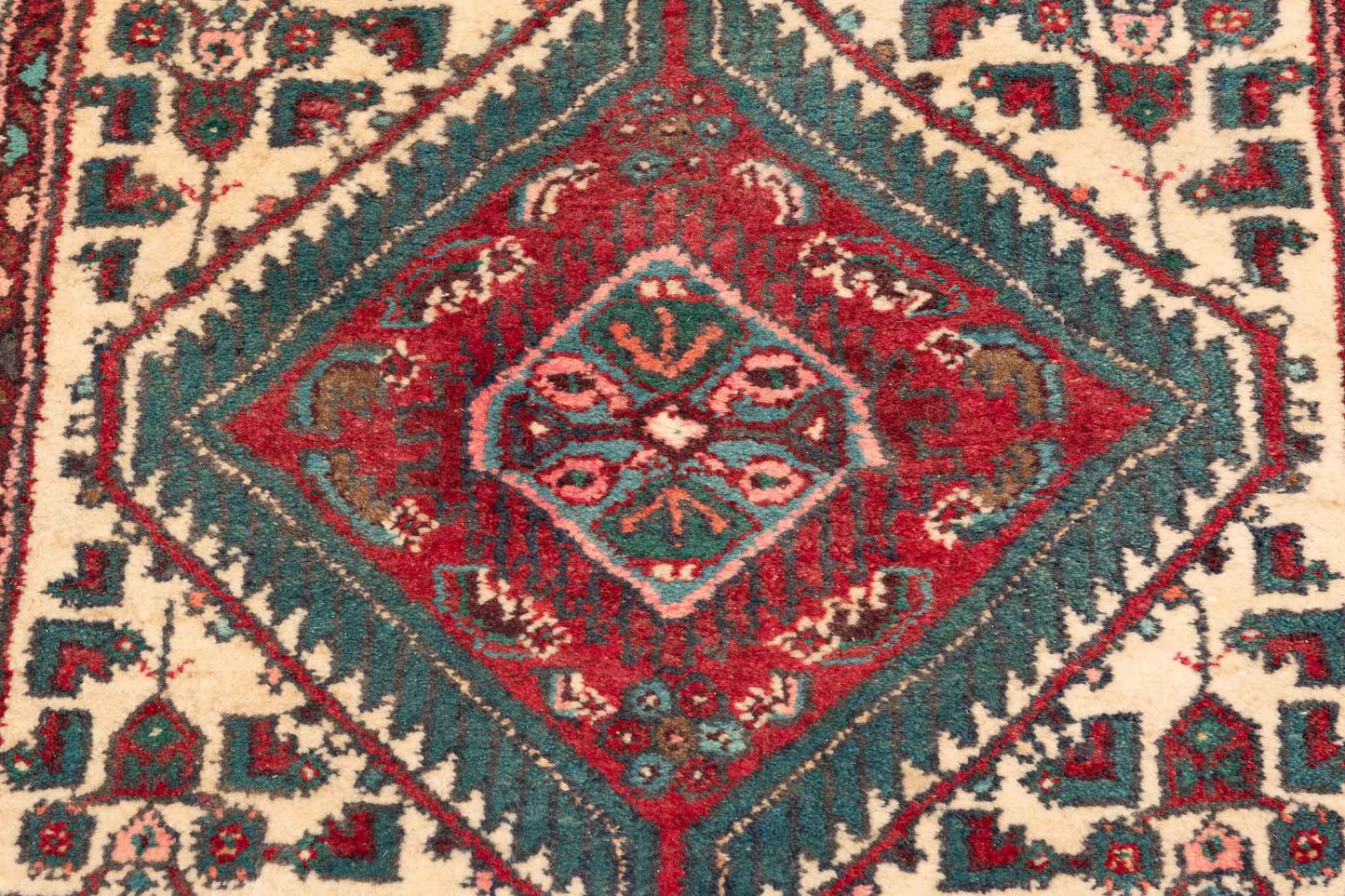 316 × 085 Hamadan
