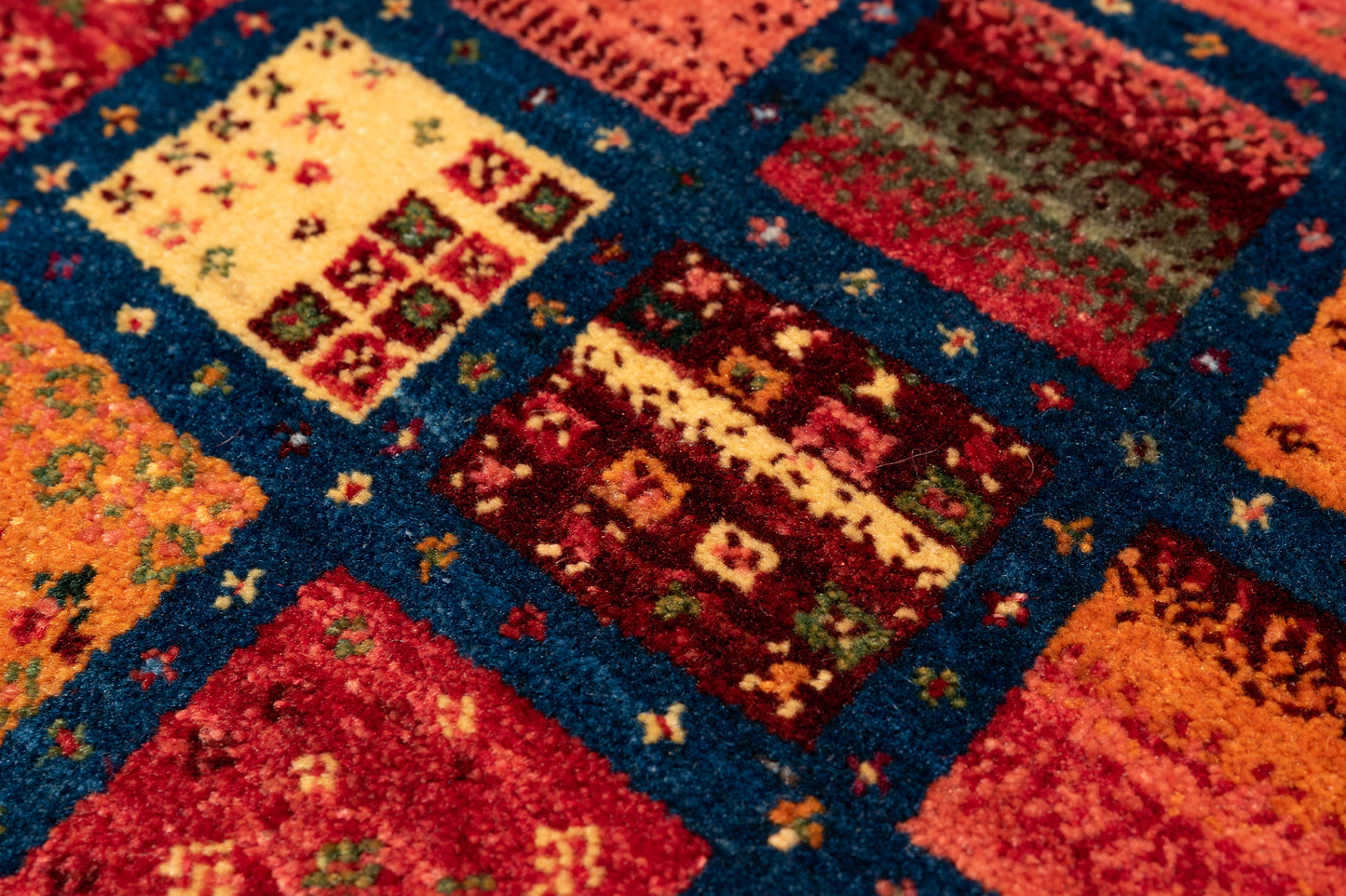 Kaschkuli Mirzai, 346 × 82 cm