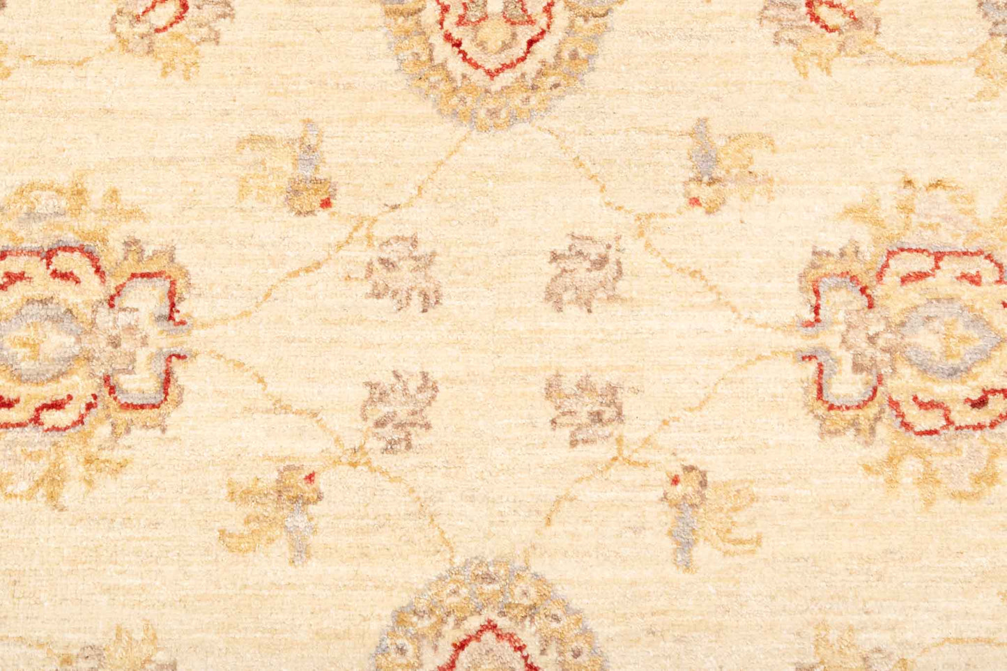 234 × 173 Farahan