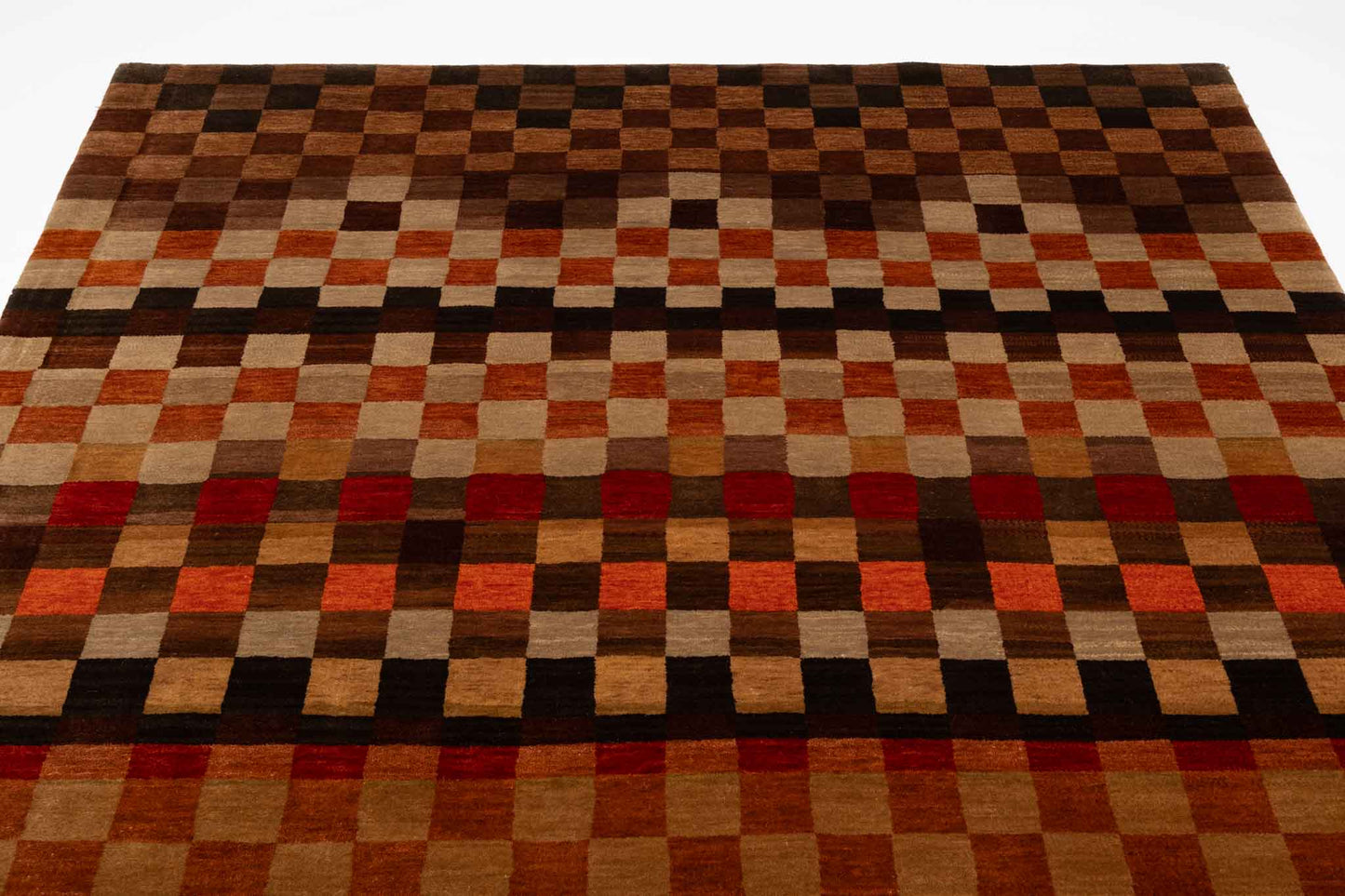 240 × 172 Loribaft