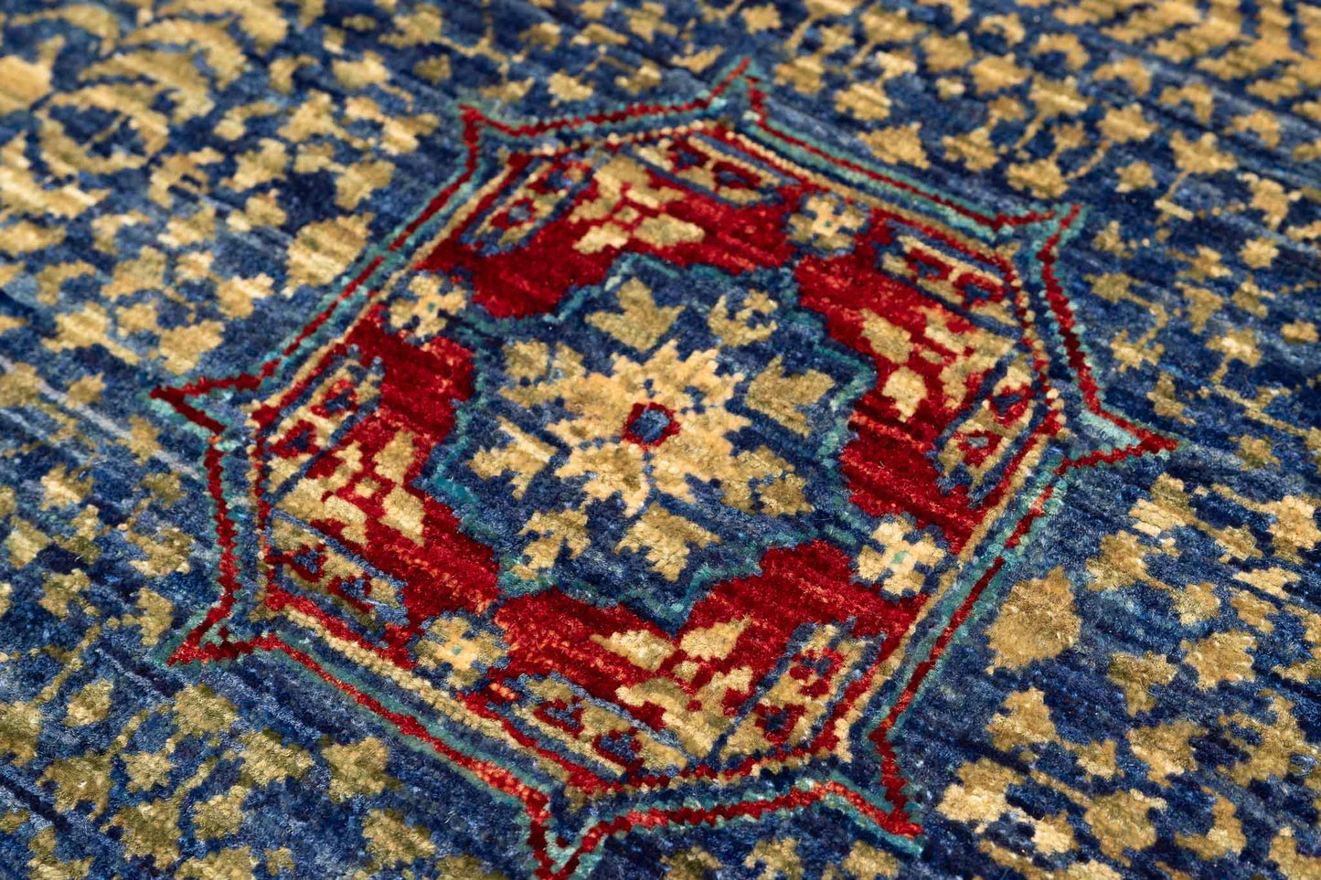 242 × 177 Mamluk