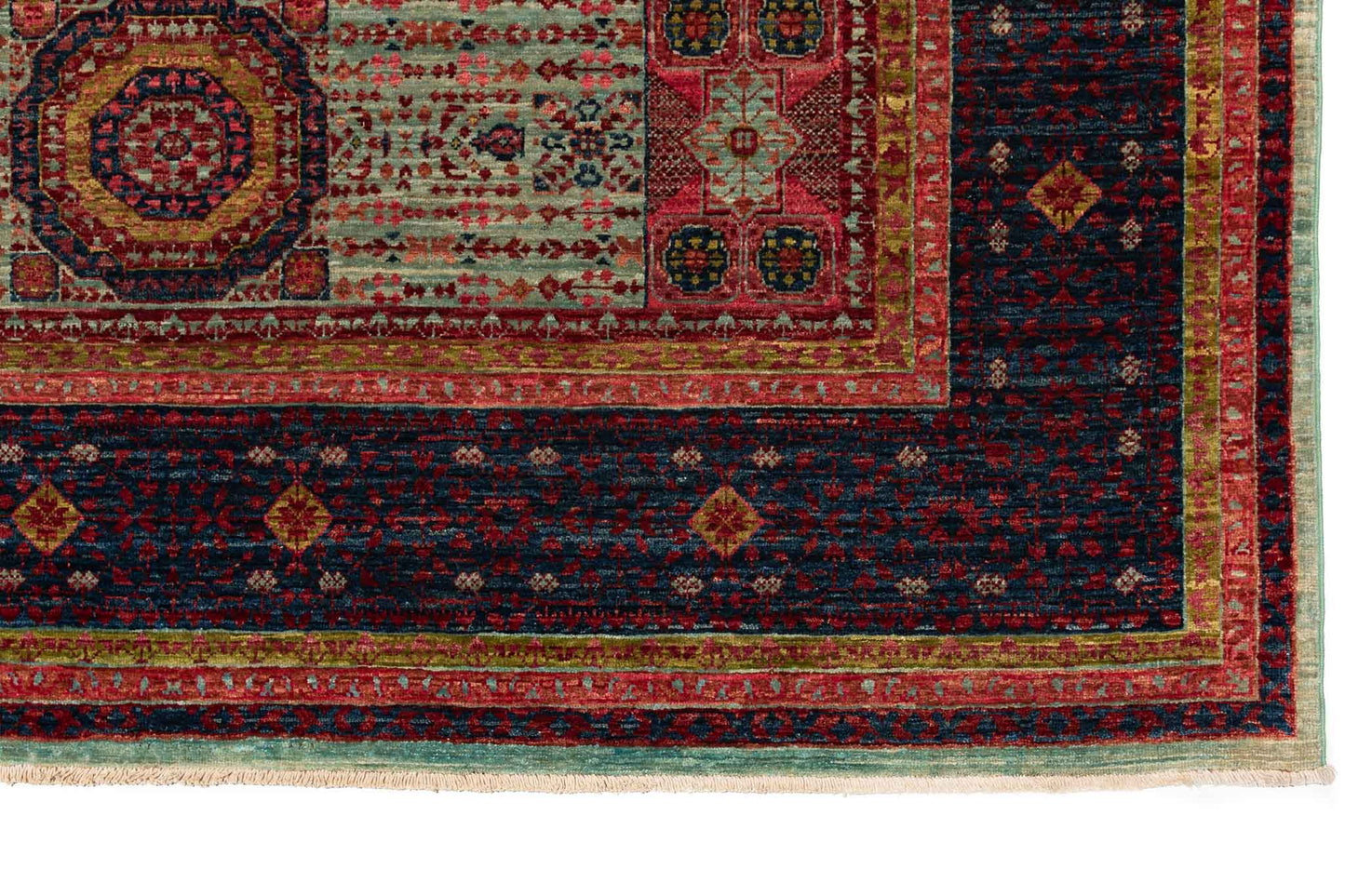 241 × 179 Mamluk
