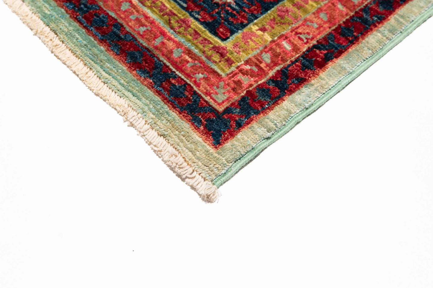 241 × 179 Mamluk
