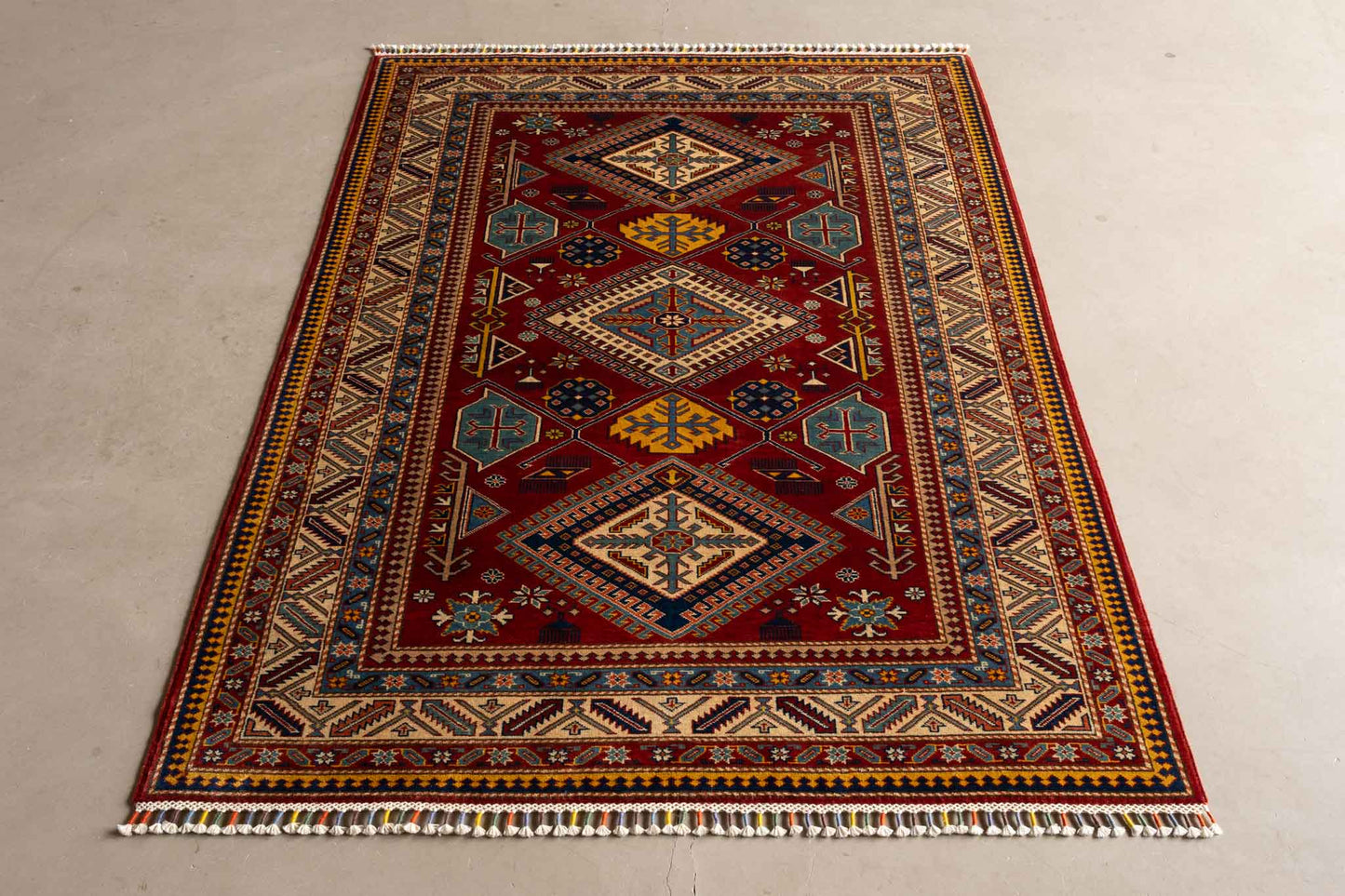 205 × 152 Kasak