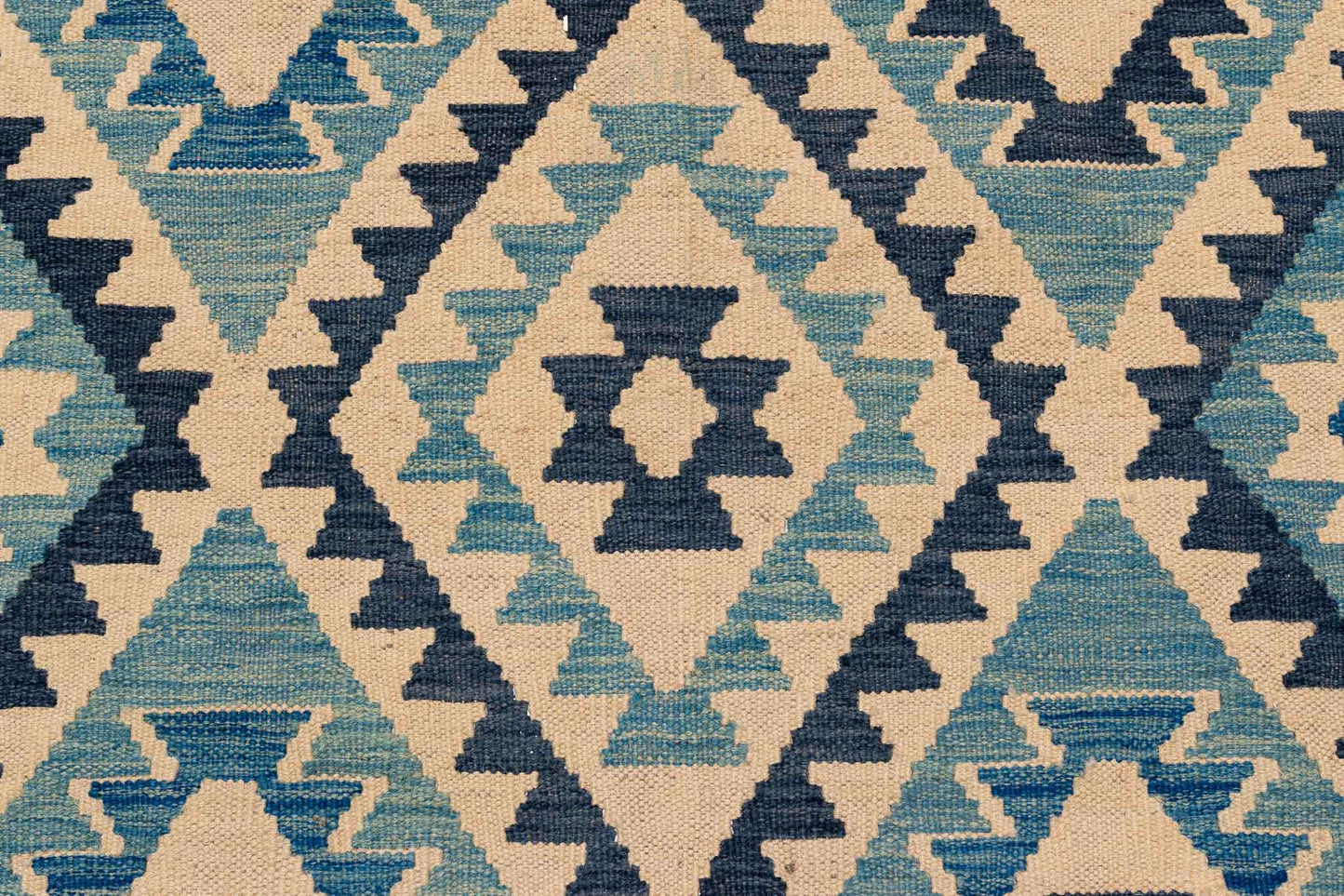 293 × 190 Kelim