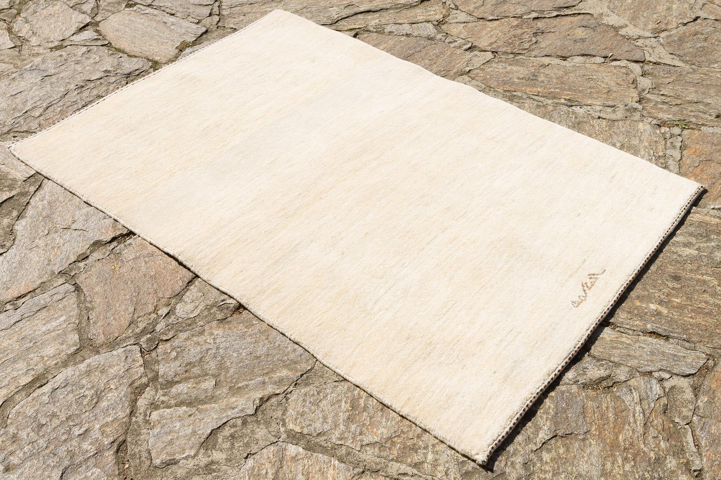 Gabbeh, 146 × 104 cm