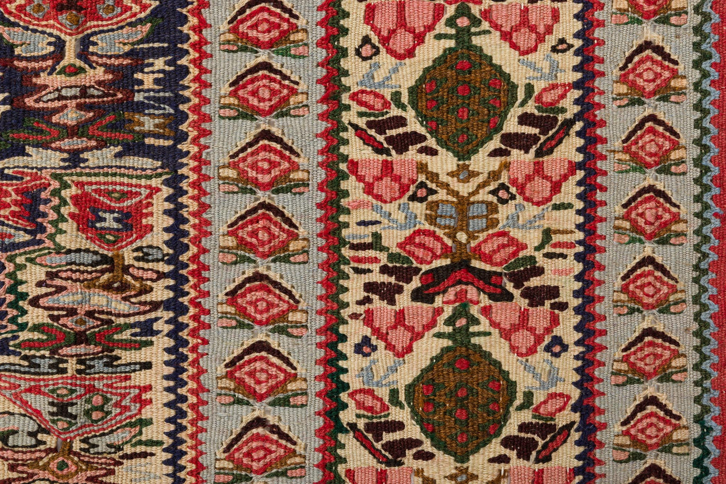 Kordestan-Kelim, 287 × 204 cm