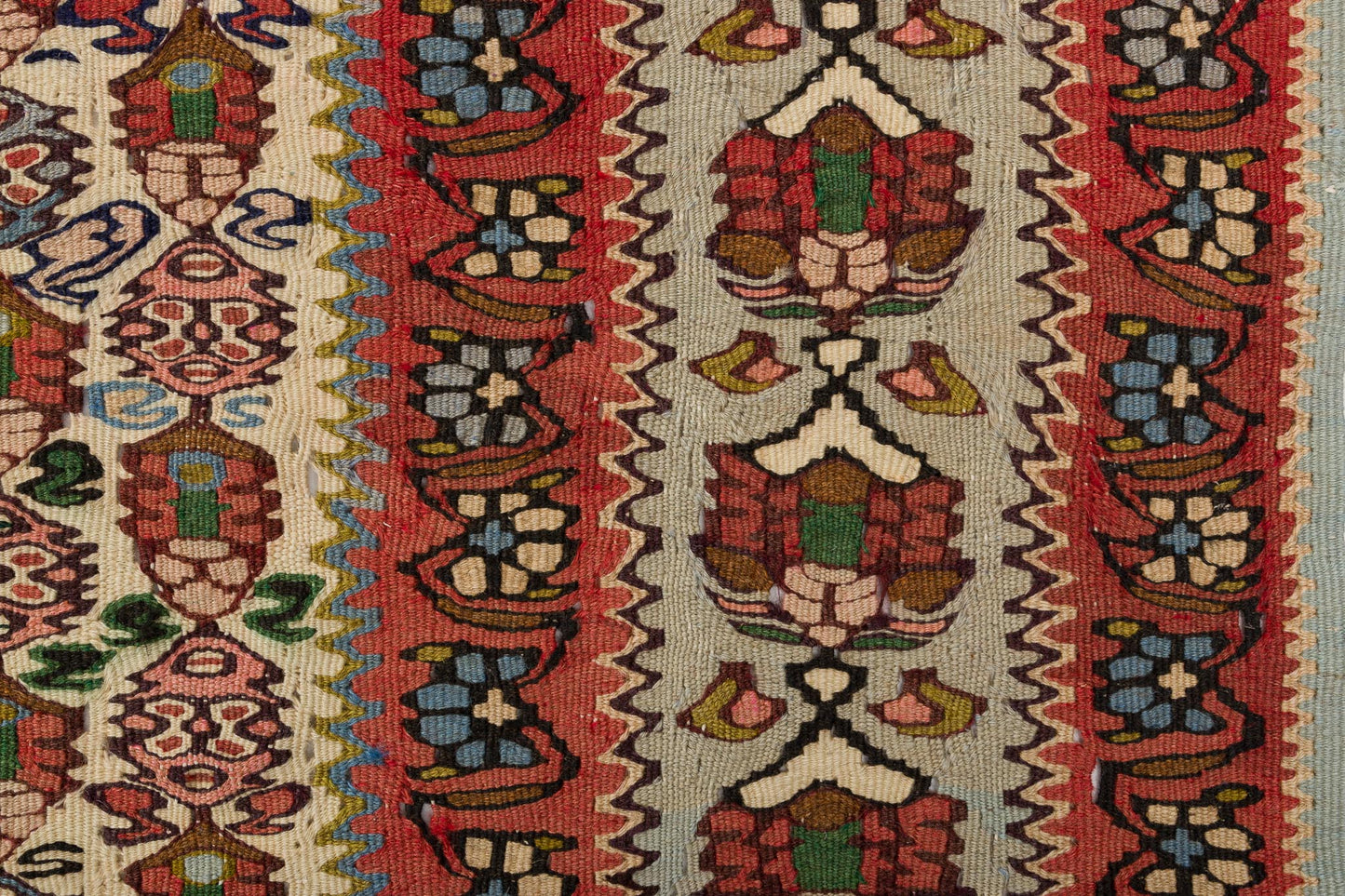 Senneh-Kelim, 290 × 198 cm