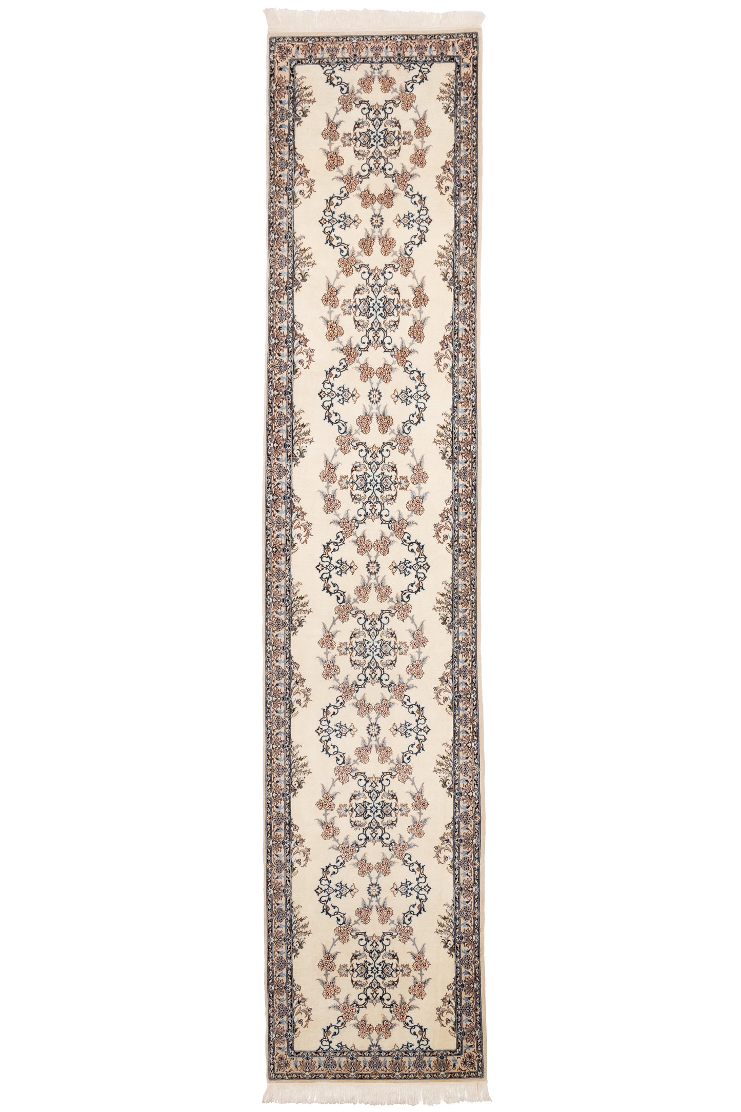 Nain 6-Láh, 385 × 81 cm