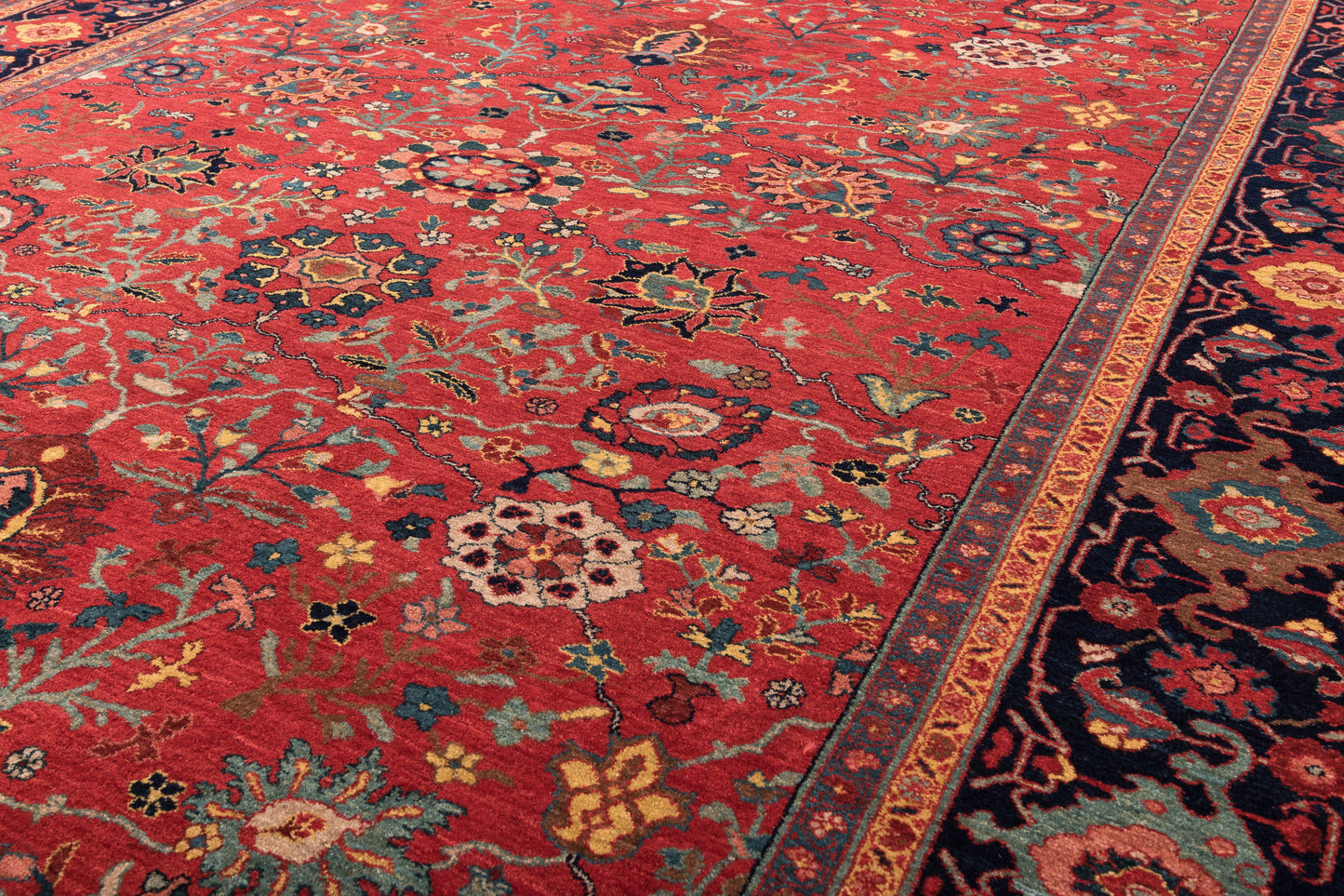 Bidjar Mirzai, 352 × 251 cm