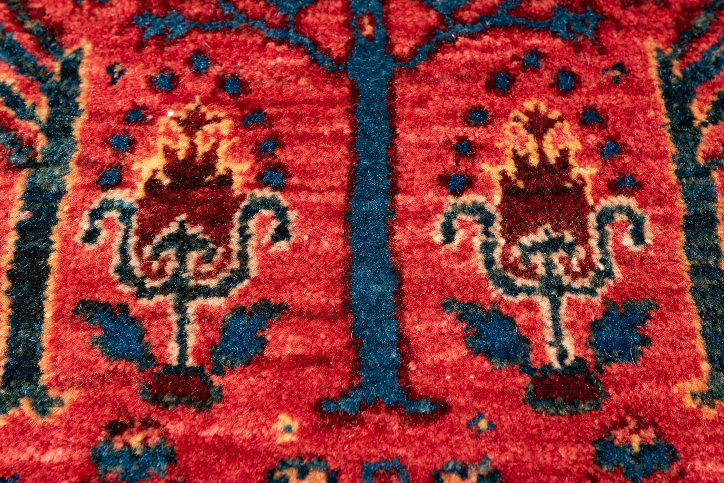Khamsehbaf, 376 × 80 cm