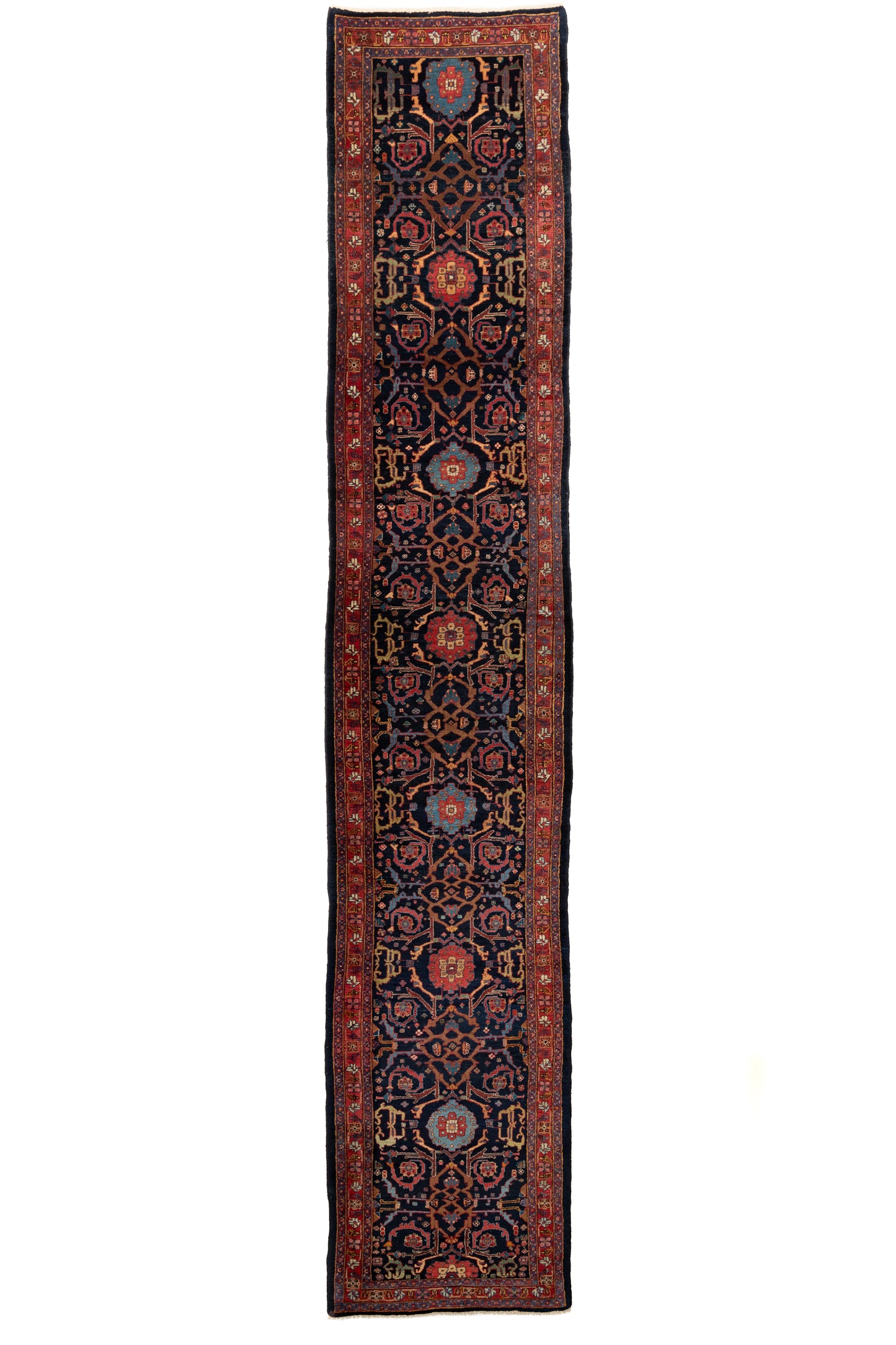 Nahawand, 557 × 103 cm