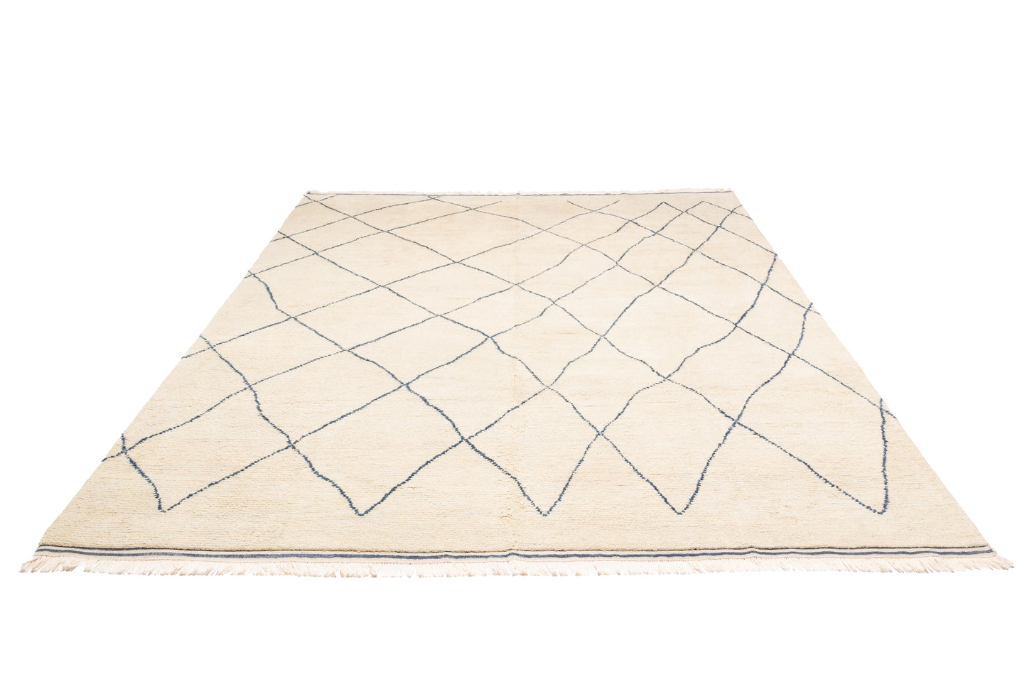 Berber, 350 × 300 cm