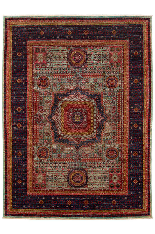 241 × 179 Mamluk